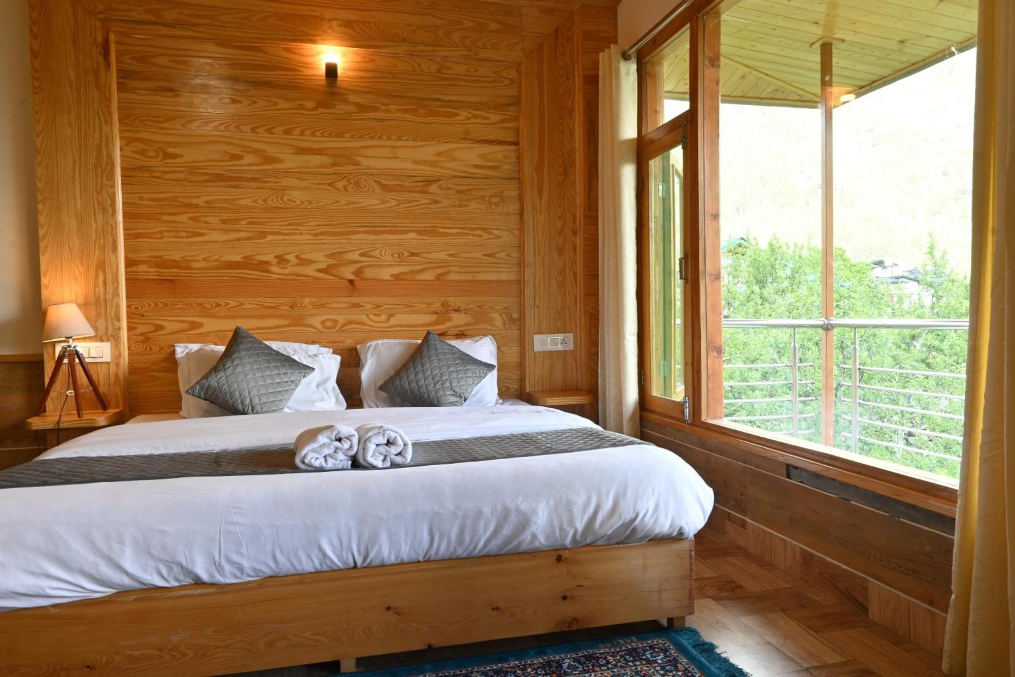 Cascade Mountain Retreat Manali Bed and Breakfast Exteriör bild